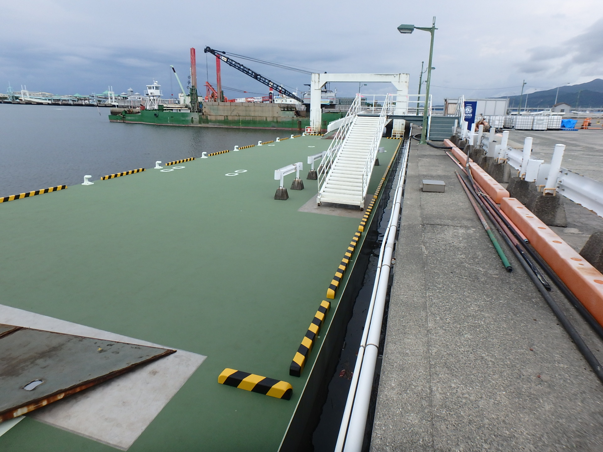 熊本港浮桟橋