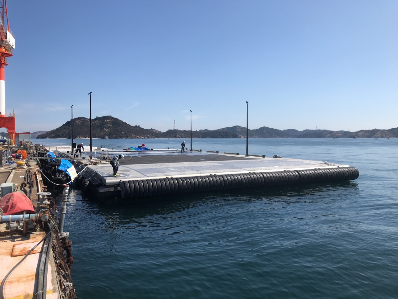 宮島口浮桟橋
